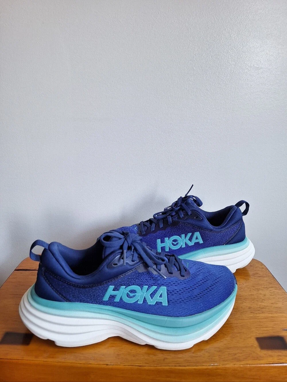Hoka  Bondi 8 Women's  Bellwether Blue / Bluing  Size 7.5B